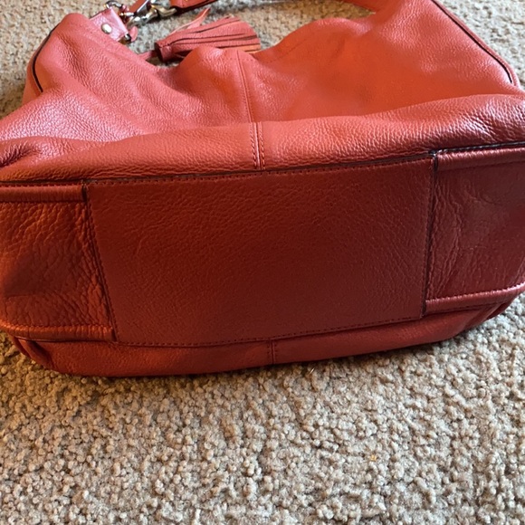 Coach Avery Peddle Leather Hobo Shoulder Bag - Picture 4 of 7